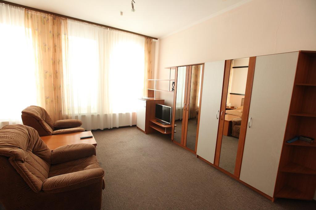 Hotel Kim Mogilev Habitación foto